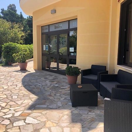 Hotel Ristorante111 Villapiana Bagian luar foto