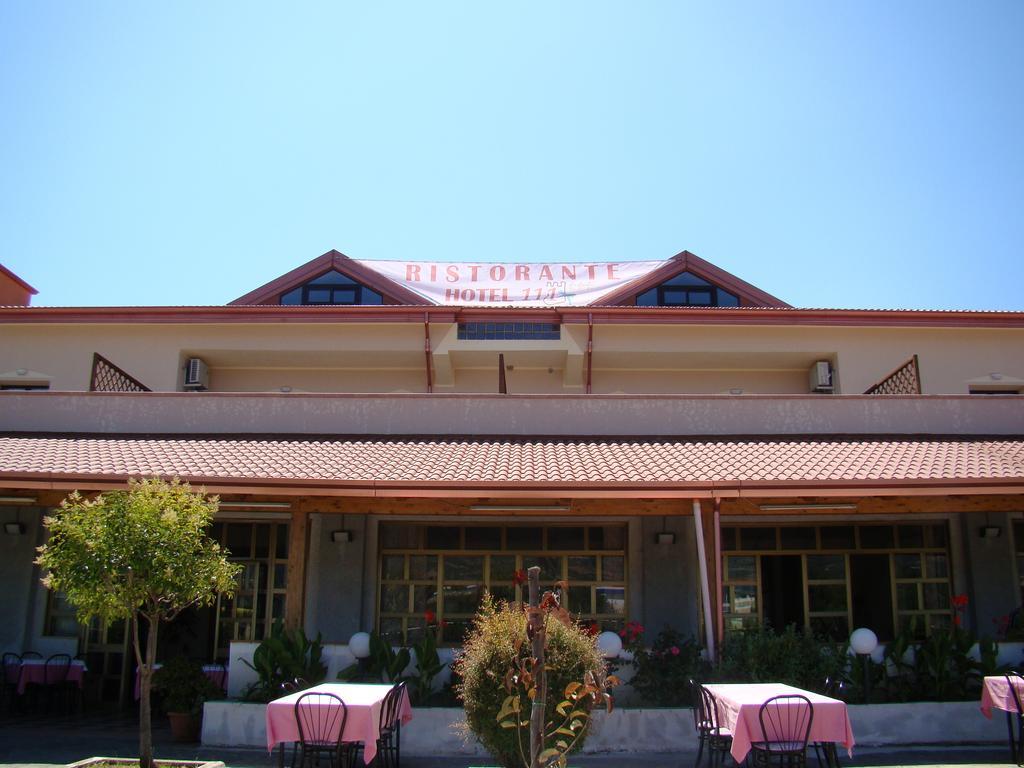 Hotel Ristorante111 Villapiana Bagian luar foto