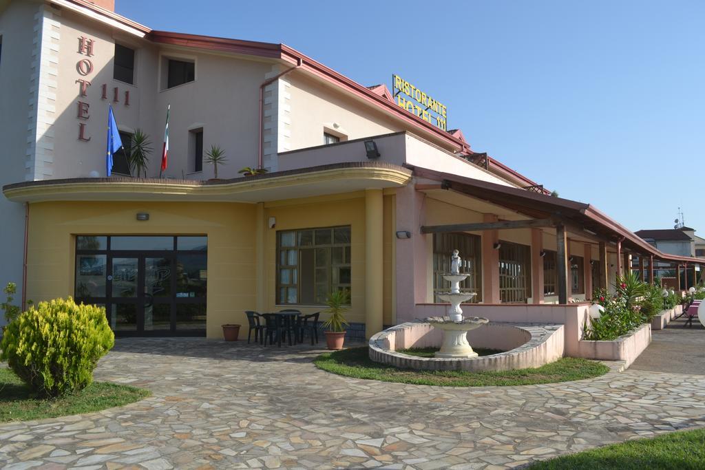 Hotel Ristorante111 Villapiana Bagian luar foto