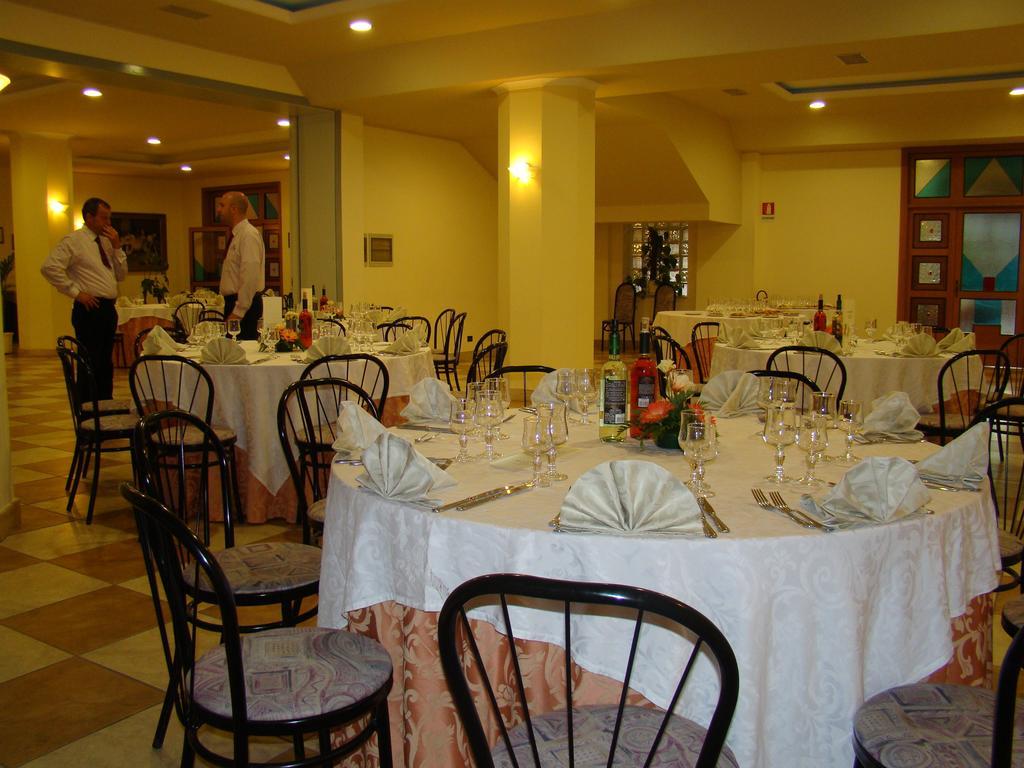 Hotel Ristorante111 Villapiana Bagian luar foto