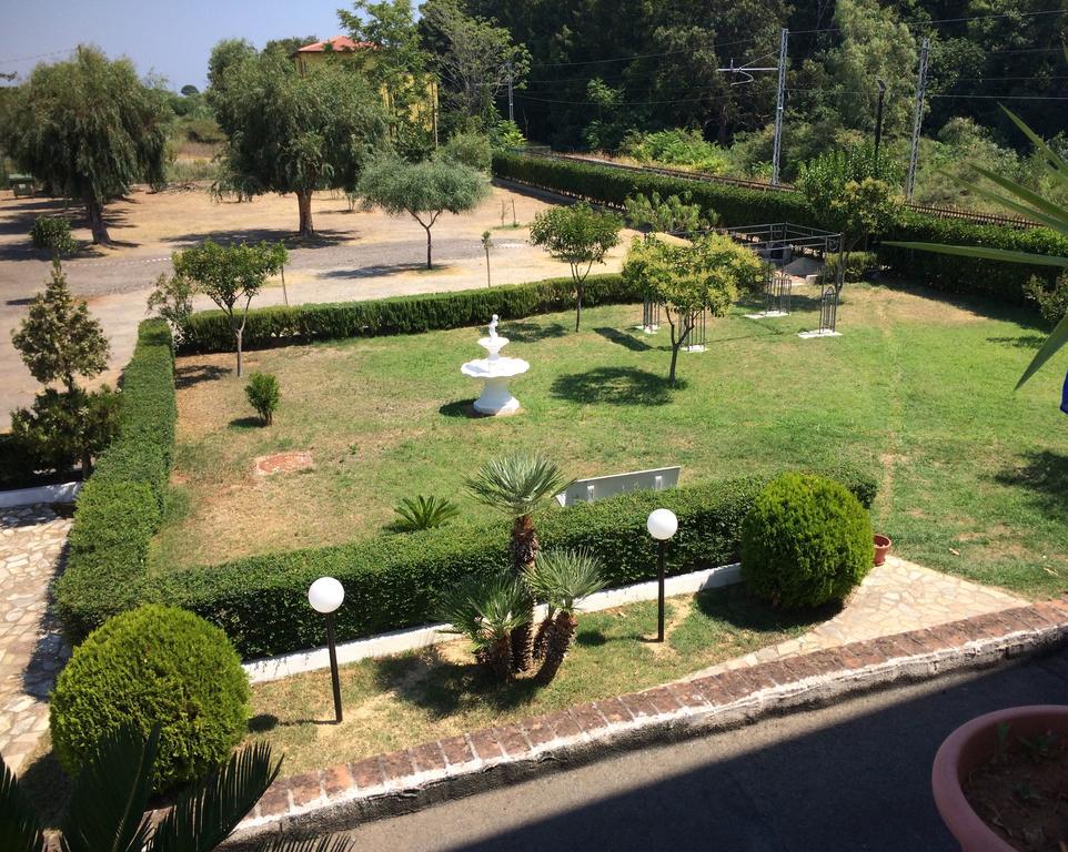 Hotel Ristorante111 Villapiana Bagian luar foto